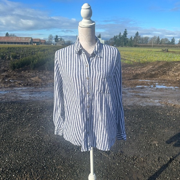 Stripes button down top - Picture 1 of 3